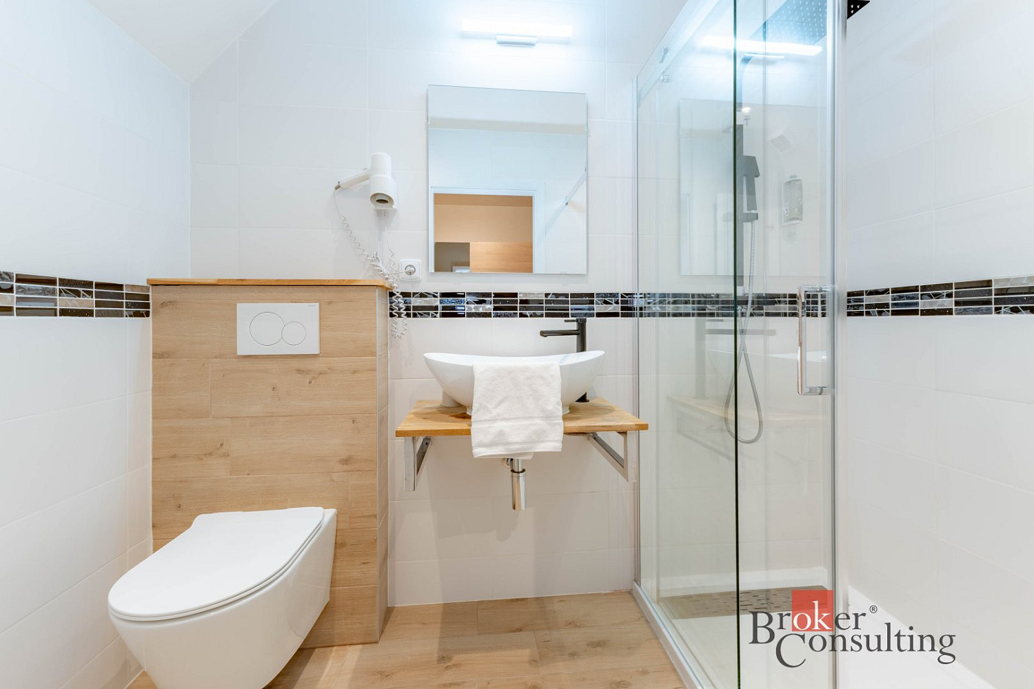 Prodej bytu 1+kk 32 m² – fotografie 5