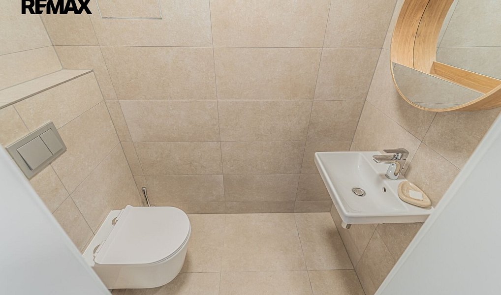 Prodej bytu 2+kk 67 m², Praha – náhled fotky 9