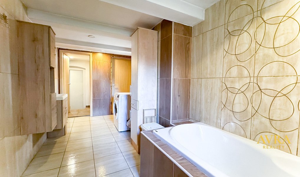Prodej domu 160 m² s pozemkem 1 613 m², Teplá – náhled fotky 11