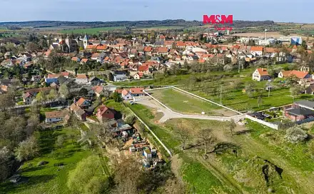 Prodej stavebního pozemku 2 614 m², Na Salabce, Kouřim, okres Kolín