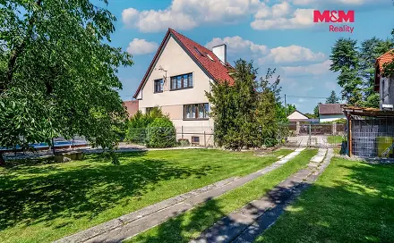 Prodej domu 190 m² s pozemkem 4 604 m², Podmoky, okres Nymburk