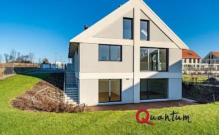 Prodej domu 390 m² s pozemkem 1 421 m², Ke Tvrzi, Praha 10 - Královice