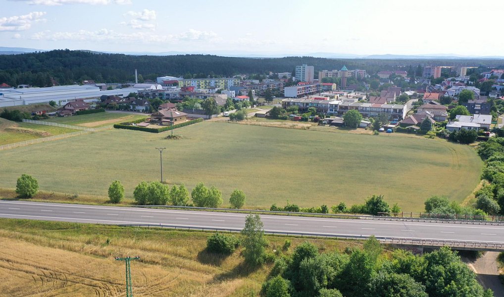 Prodej stavebního pozemku 6 319 m², Bělá pod Bezdězem – náhled fotky 4