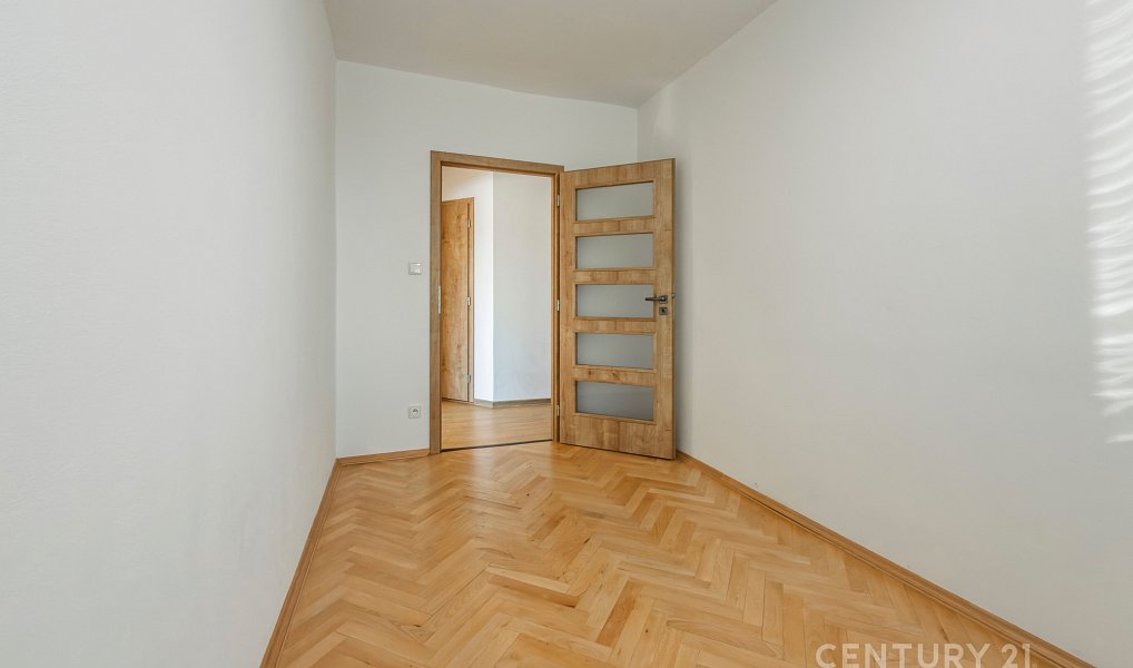 Pronájem bytu 3+1 73 m², Kunín – náhled fotky 5
