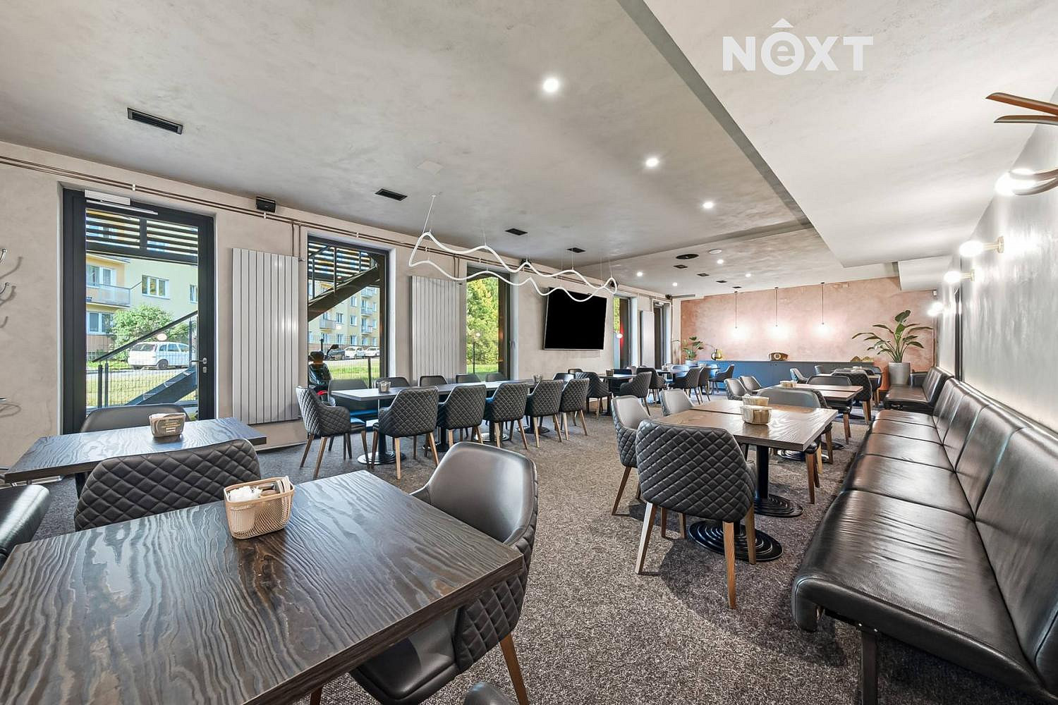 Pronájem restaurace 320 m²
