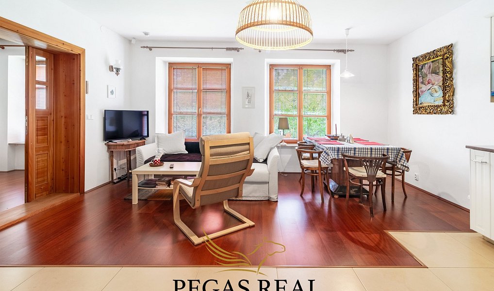 Prodej domu 350 m² s pozemkem 1 993 m², Ruda – náhled fotky 5