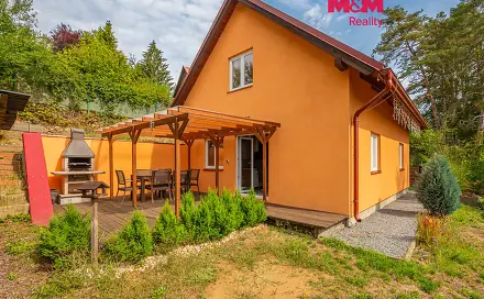 Prodej chaty/chalupy 102 m² s pozemkem 378 m², Ve Strži, Nespeky, okres Benešov