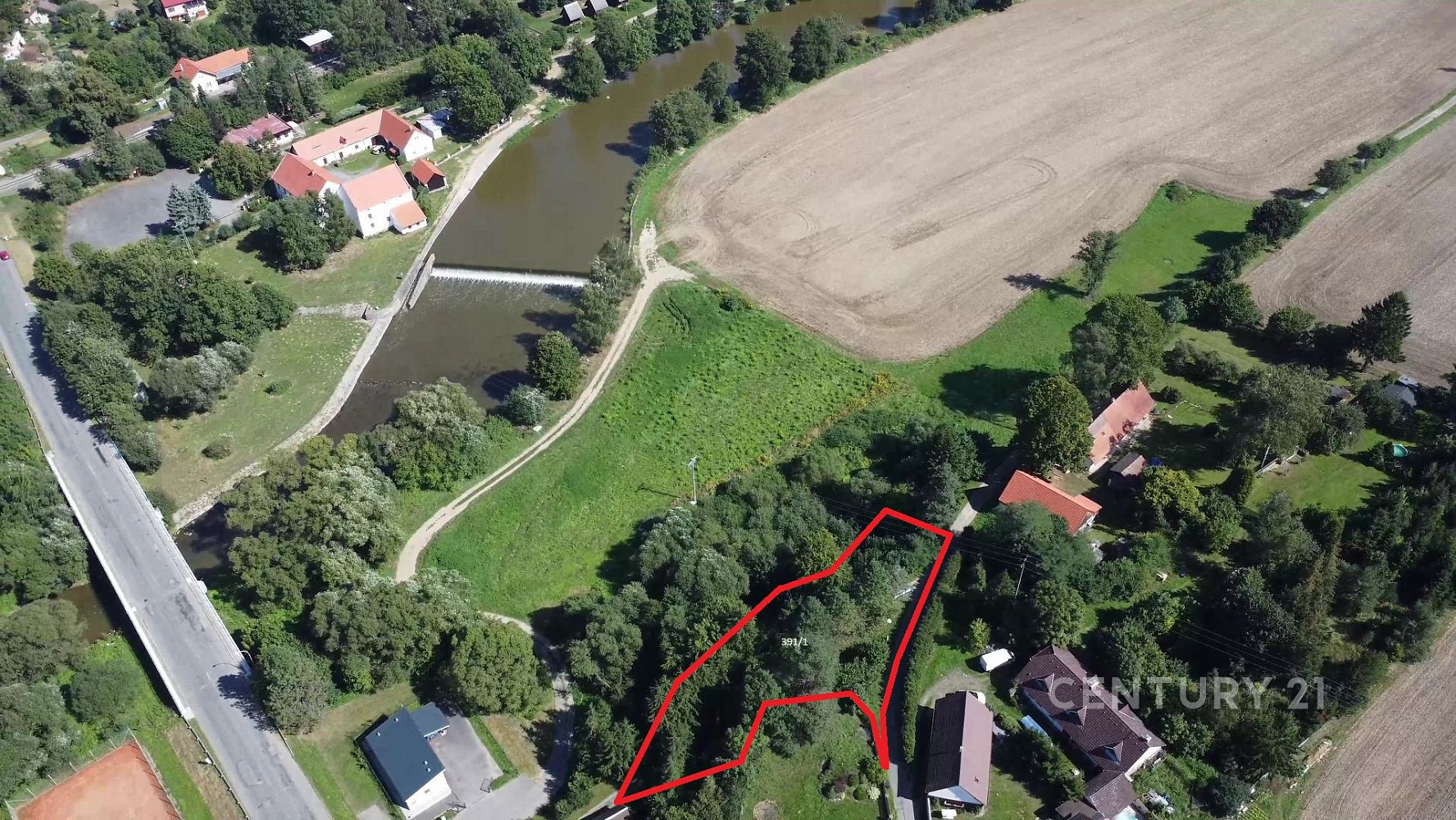 Prodej stavebního pozemku 1 493 m²