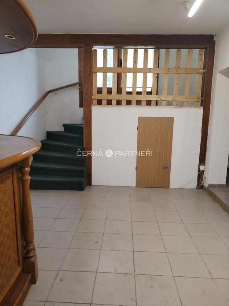 Pronájem komerčního objektu (jiného typu) 25 m² — photo 2
