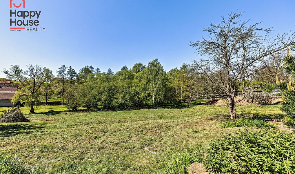 Prodej stavebního pozemku 2 000 m², Nučice – náhled fotky 3