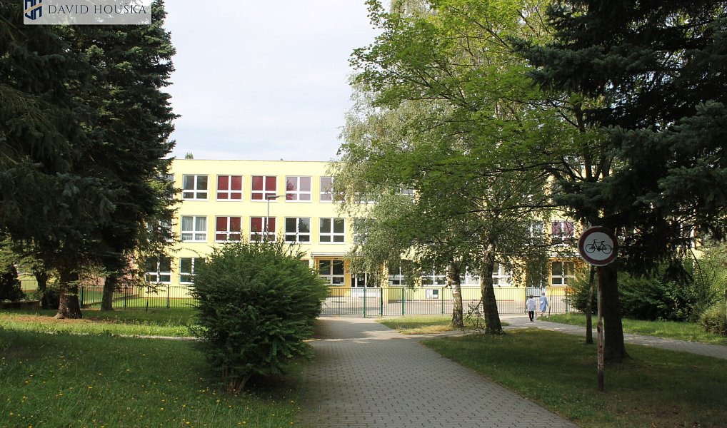 Pronájem bytu 2+1 65 m², Jindřichův Hradec – náhled fotky 9