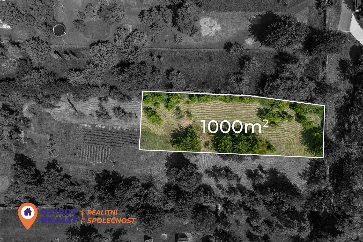 Prodej stavebního pozemku 1 000 m² – fotografie 3