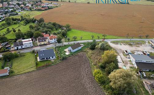 Prodej stavebního pozemku 900 m², Choltice