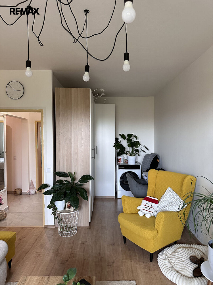 Pronájem bytu 2+1 56 m² – fotografie 4