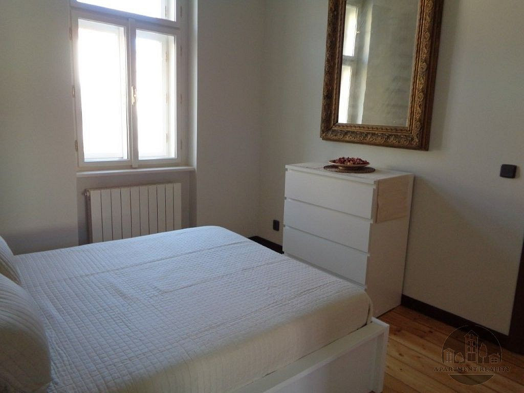 Pronájem bytu 2+kk 36 m² — photo 2