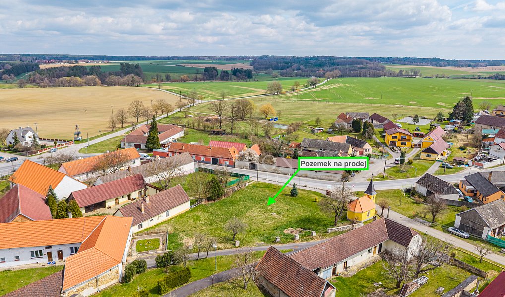Prodej stavebního pozemku 1 200 m², Bečice – náhled fotky 5