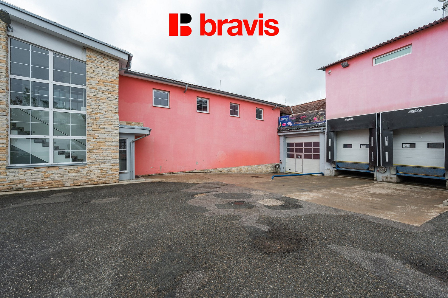 Pronájem skladovacích prostor 1 016 m² — photo 4