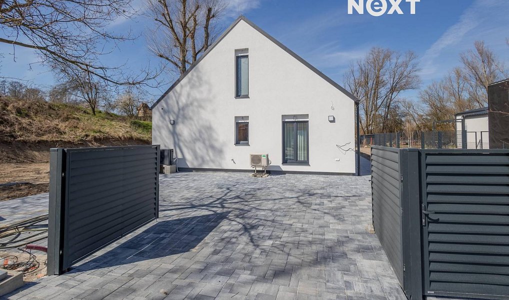 Prodej domu 160 m² s pozemkem 1 070 m², Tuhaň – náhled fotky 26
