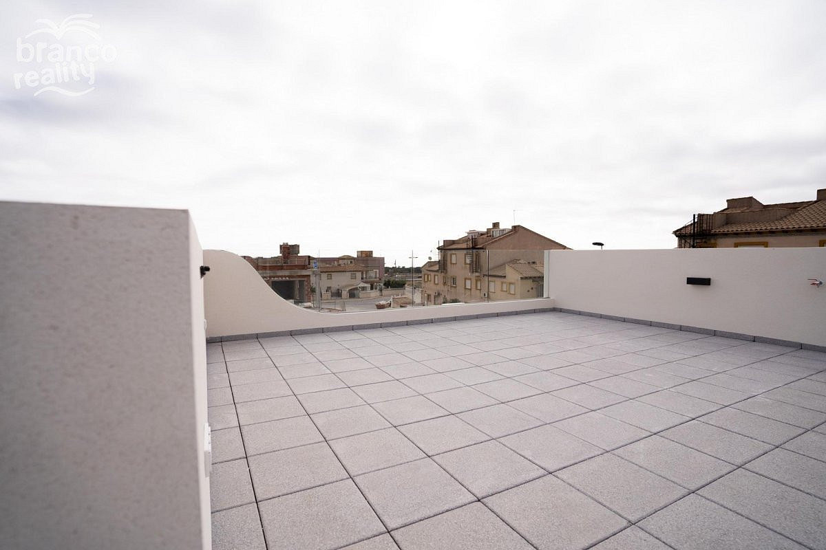 Prodej domu 86 m² s pozemkem 144 m² — photo 2