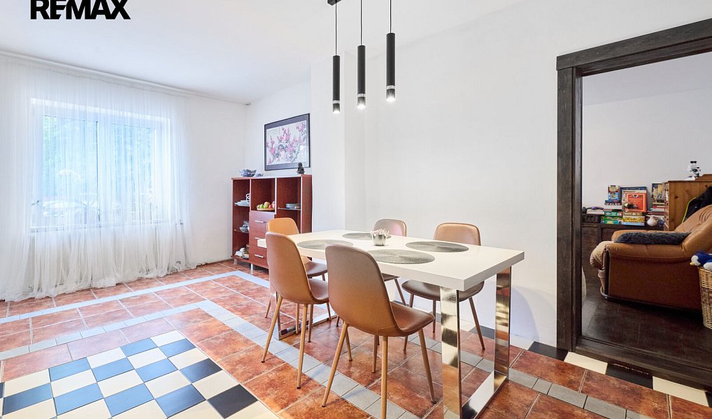 Prodej domu 168 m² s pozemkem 760 m², Hostivice – náhled fotky 8