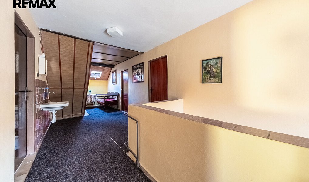 Prodej ubytovacího objektu 370 m², Hřensko – náhled fotky 19