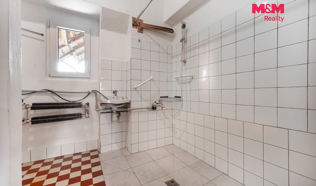 Prodej domu 169 m² s pozemkem 583 m², Morašice – náhled fotky 16