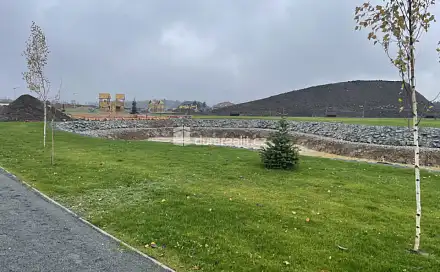 Prodej stavebního pozemku 1 090 m², Trnová, okres Praha-západ