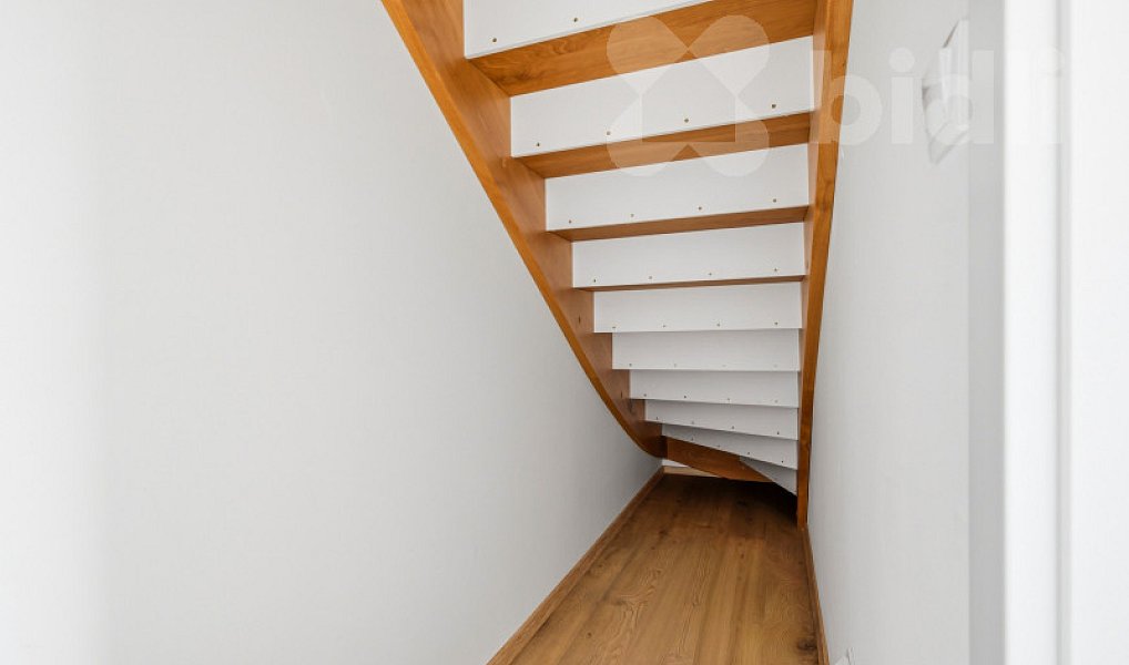 Prodej bytu 3+kk 86 m², Vrskmaň – náhled fotky 9
