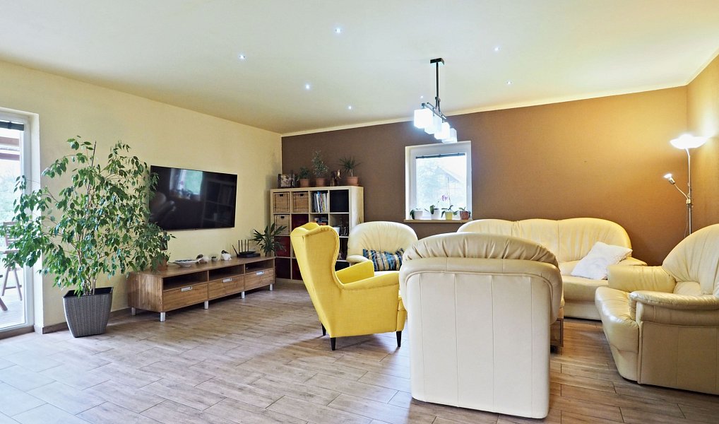 Prodej domu 170 m² s pozemkem 1 110 m², Velké Losiny – náhled fotky 9