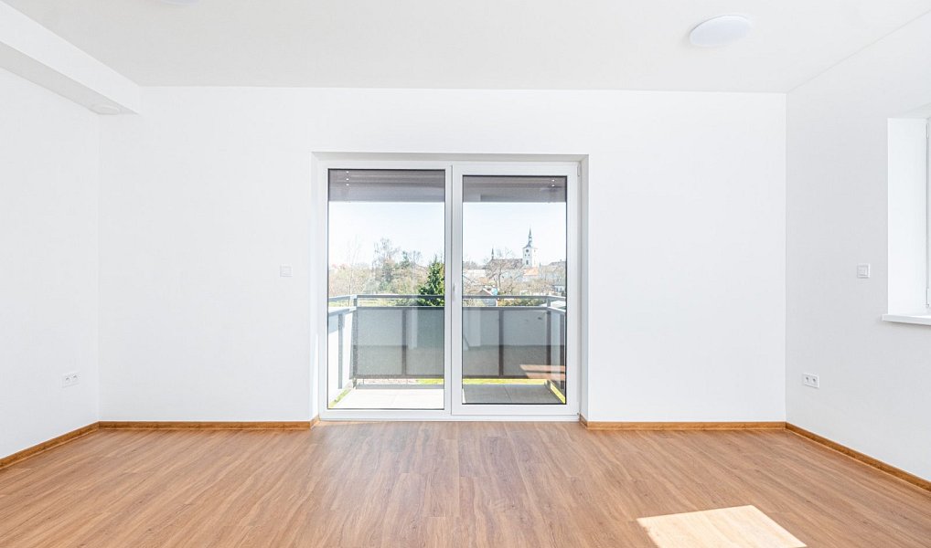 Prodej bytu 2+kk 56 m², Lázně Bohdaneč – náhled fotky 12