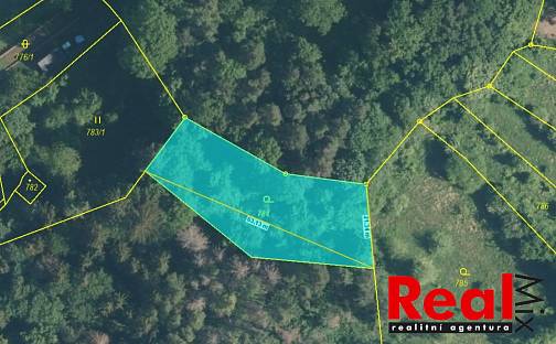 Prodej zahrady 1 173 m², Blansko - Lažánky