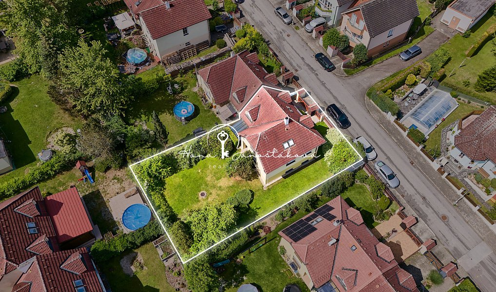Prodej domu 205 m² s pozemkem 494 m², Hluboká nad Vltavou – náhled fotky 4