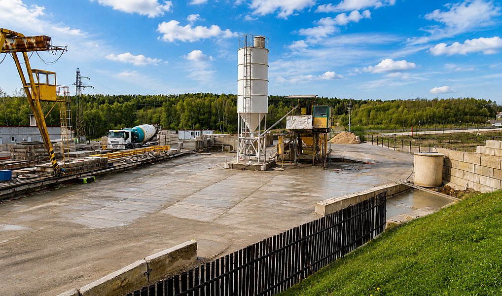 Prodej výrobních prostor 8 490 m², Rynholec – náhled fotky 12