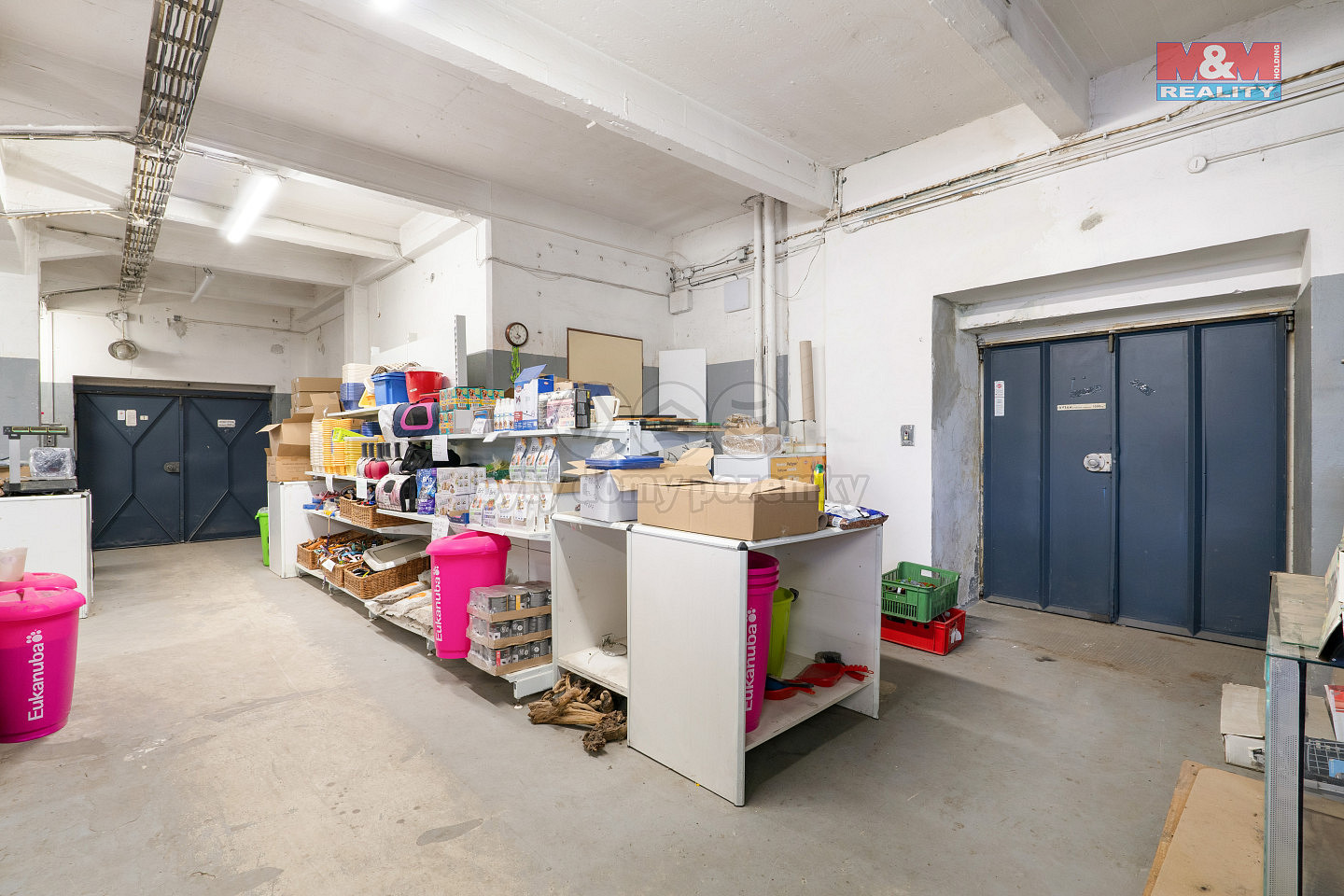 Pronájem obchodních prostor 200 m² – fotografie 4