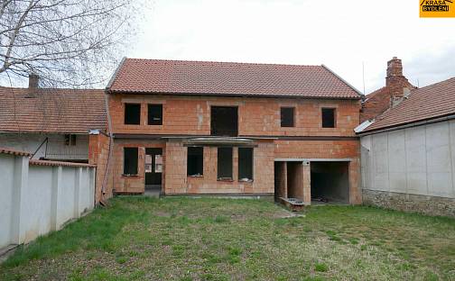Prodej domu 350 m² s pozemkem 1 252 m², Prostějov - Žešov