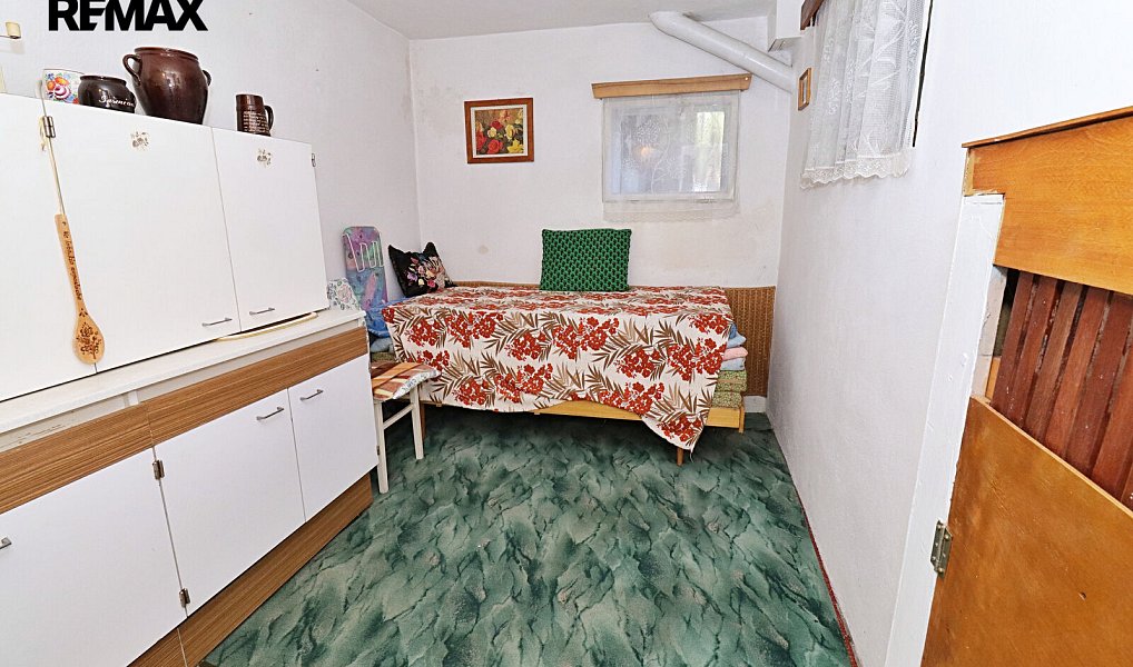 Prodej domu 144 m² s pozemkem 669 m², Chrast – náhled fotky 22