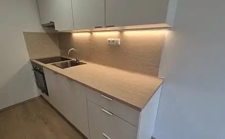 Pronájem bytu 4+kk 70 m², Ciolkovského, Praha 6 - Ruzyně