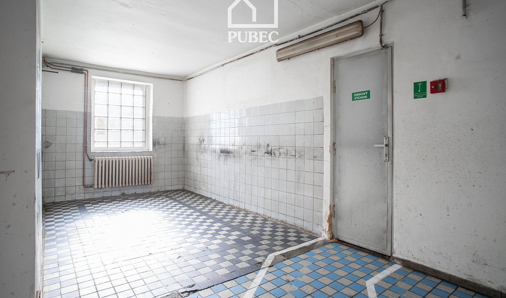 Prodej výrobních prostor 1 327 m², Neuměř – náhled fotky 24