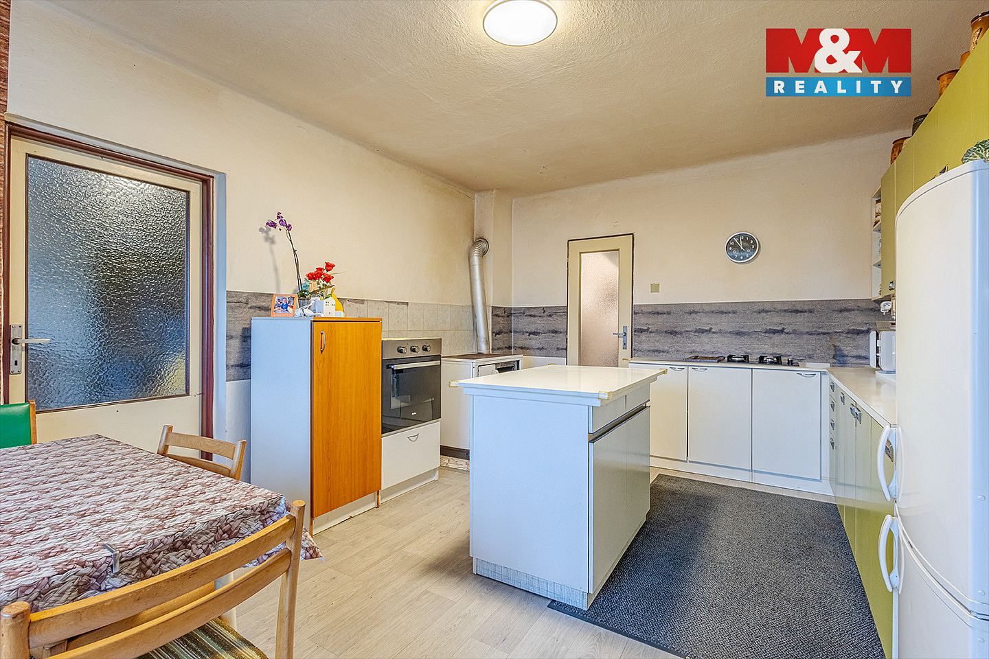 Prodej domu 253 m² s pozemkem 1 275 m² — photo 3