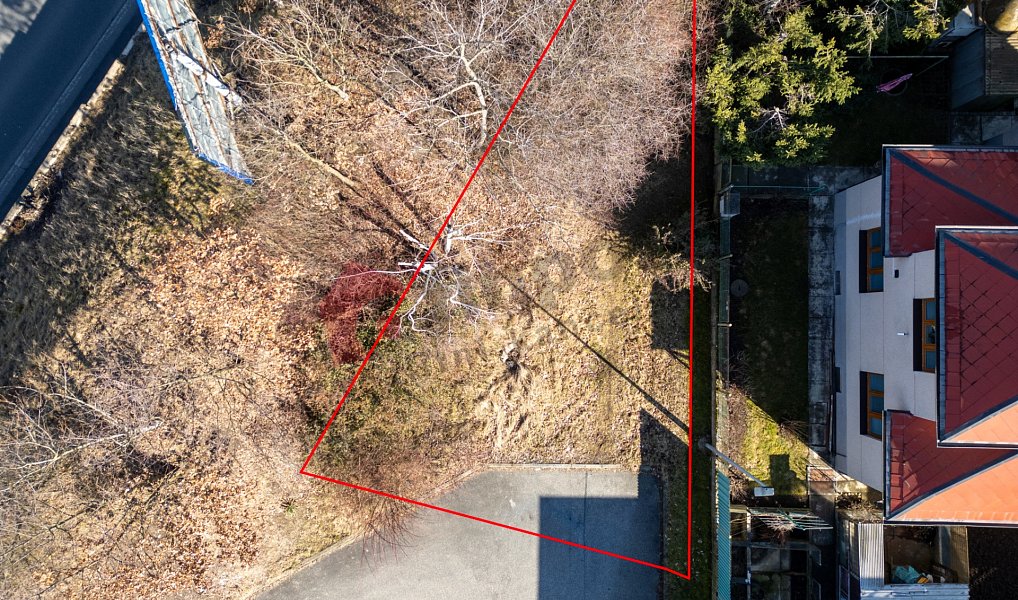 Prodej stavebního pozemku 135 m², Praha – náhled fotky 3
