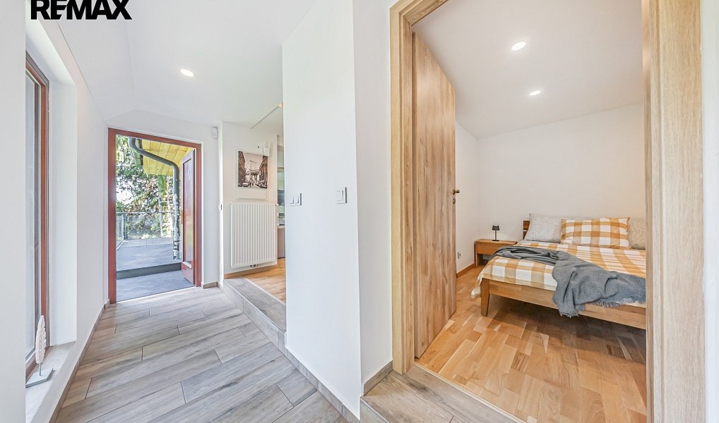 Prodej domu 101 m² s pozemkem 3 079 m², Loučeň – náhled fotky 10