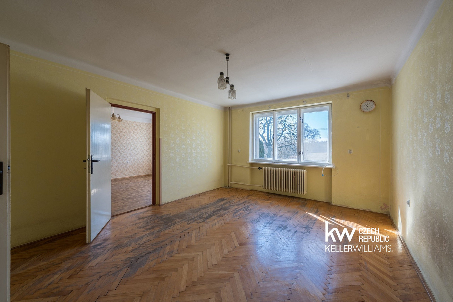 Prodej domu 250 m² s pozemkem 1 255 m² – fotografie 2