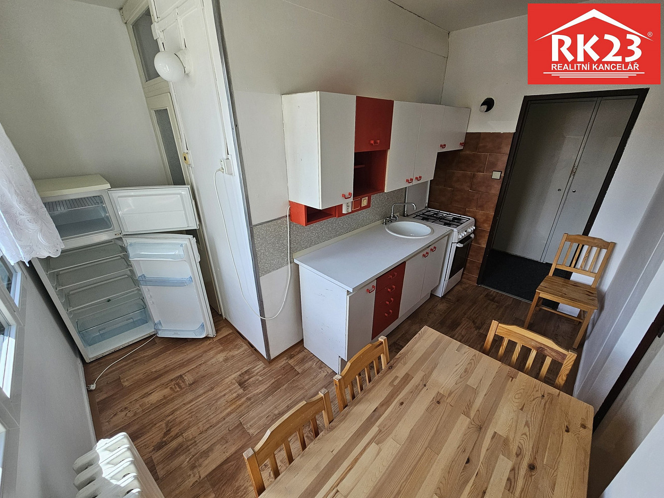Pronájem bytu 2+1 48 m² – fotografie 3
