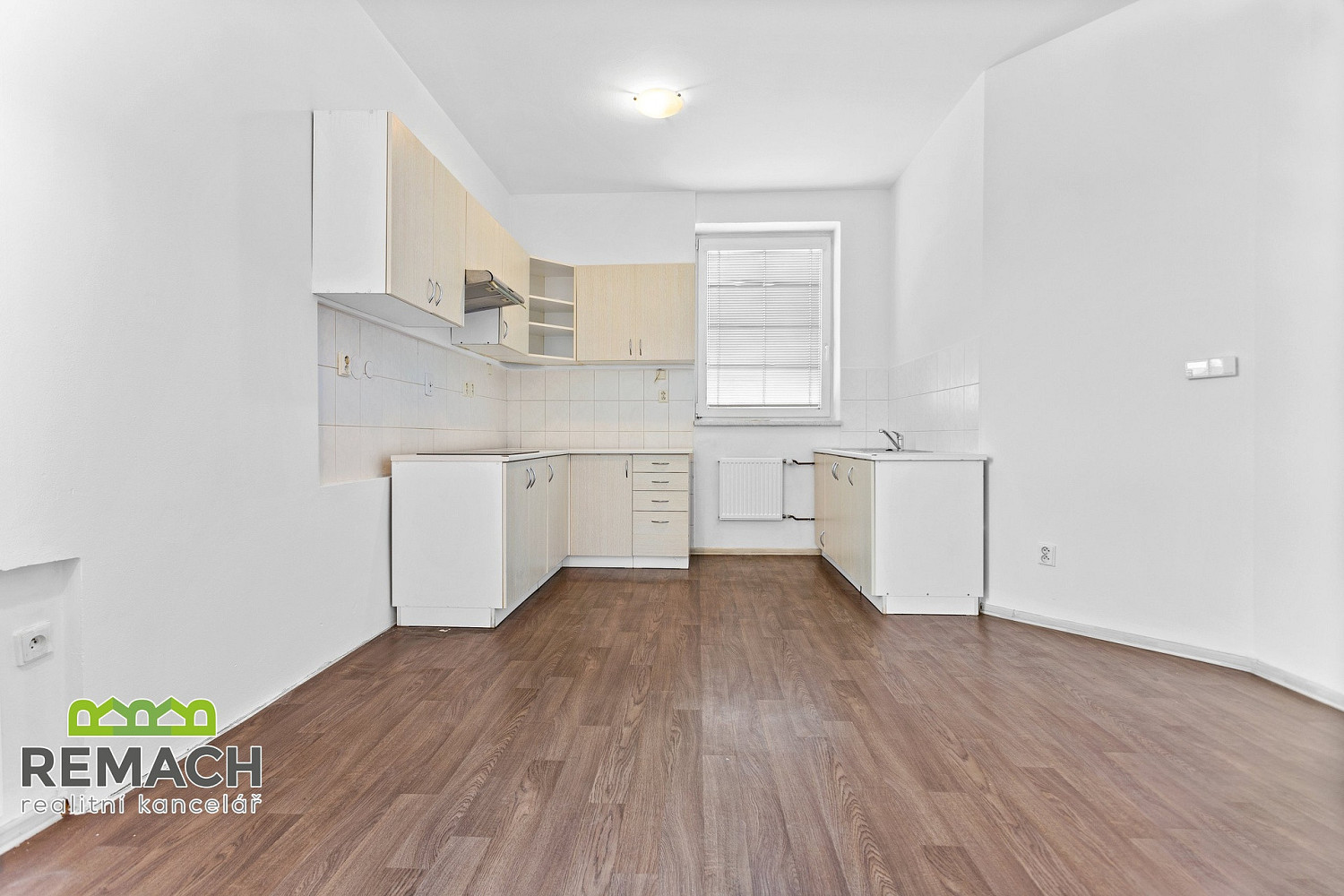 Pronájem bytu 3+kk 78 m² – fotografie 5