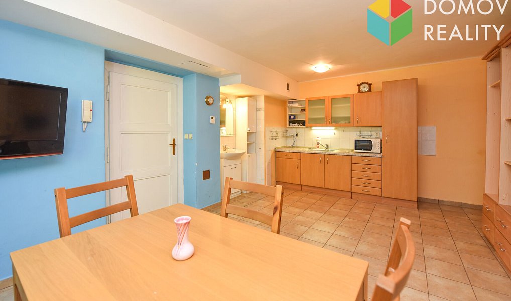 Prodej domu 220 m² s pozemkem 831 m², Beroun – náhled fotky 29