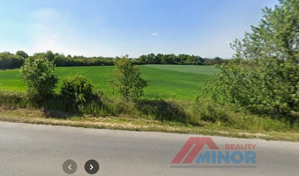 Prodej pole 8 414 m², Slaný – náhled fotky 3