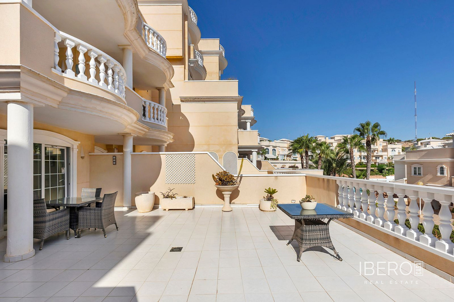 Piso 3+kk – Guardamar del Segura - Más