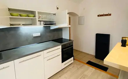 Pronájem bytu 2+1 49 m², třída Legionářů, Jihlava