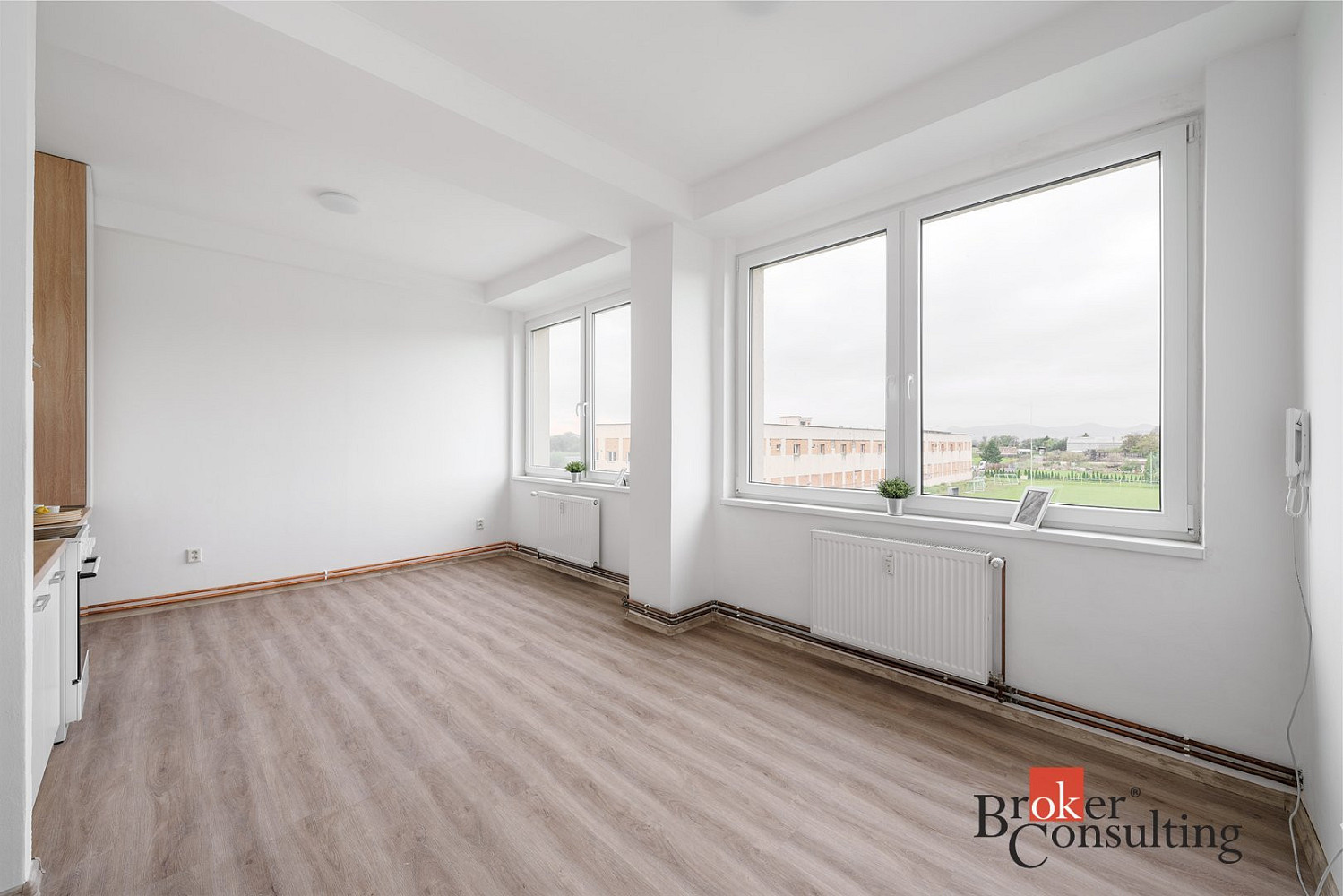 Pronájem bytu 2+kk 57 m² – fotografie 4