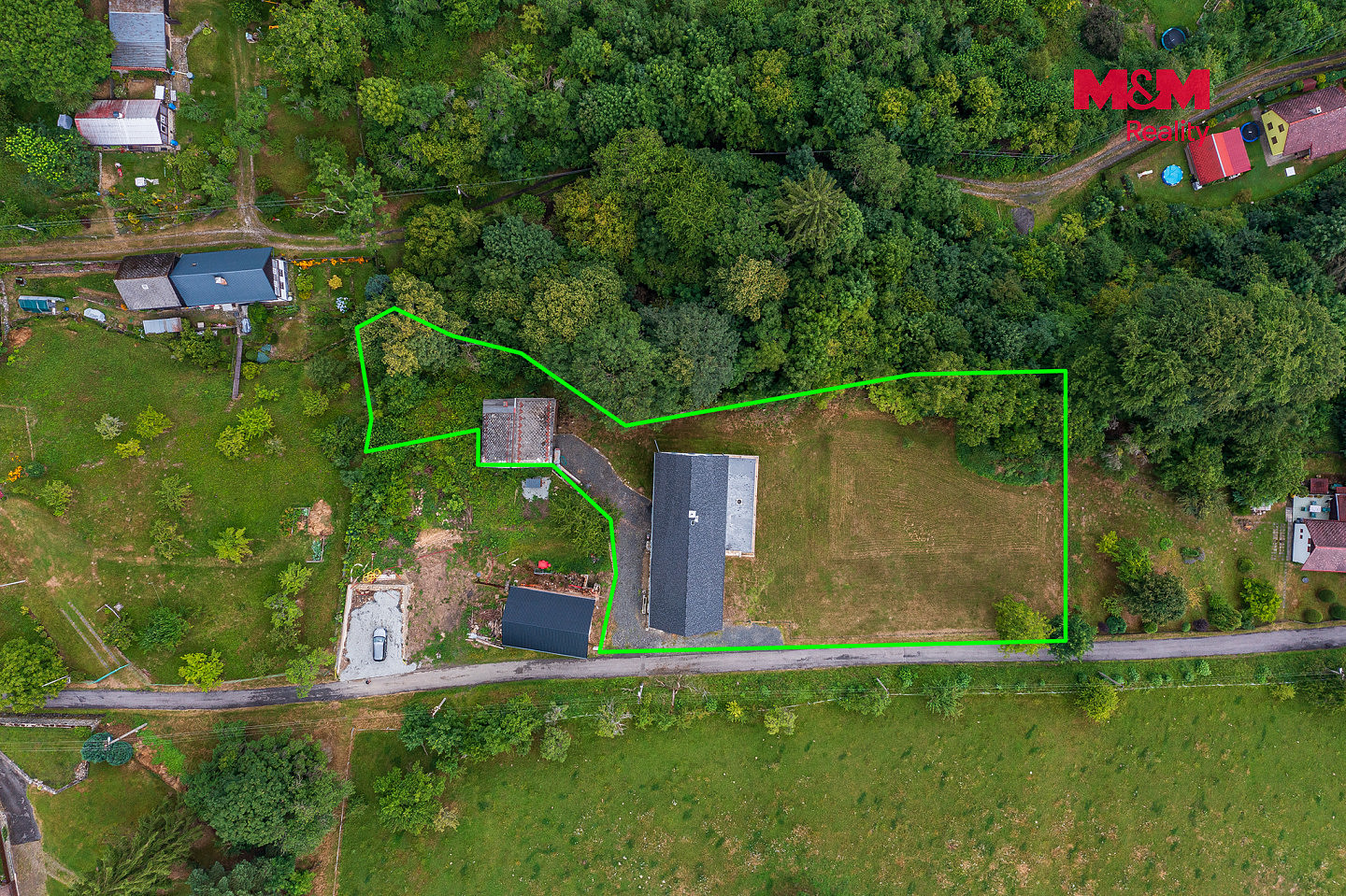 Prodej ubytovacího objektu 550 m² – fotografie 2
